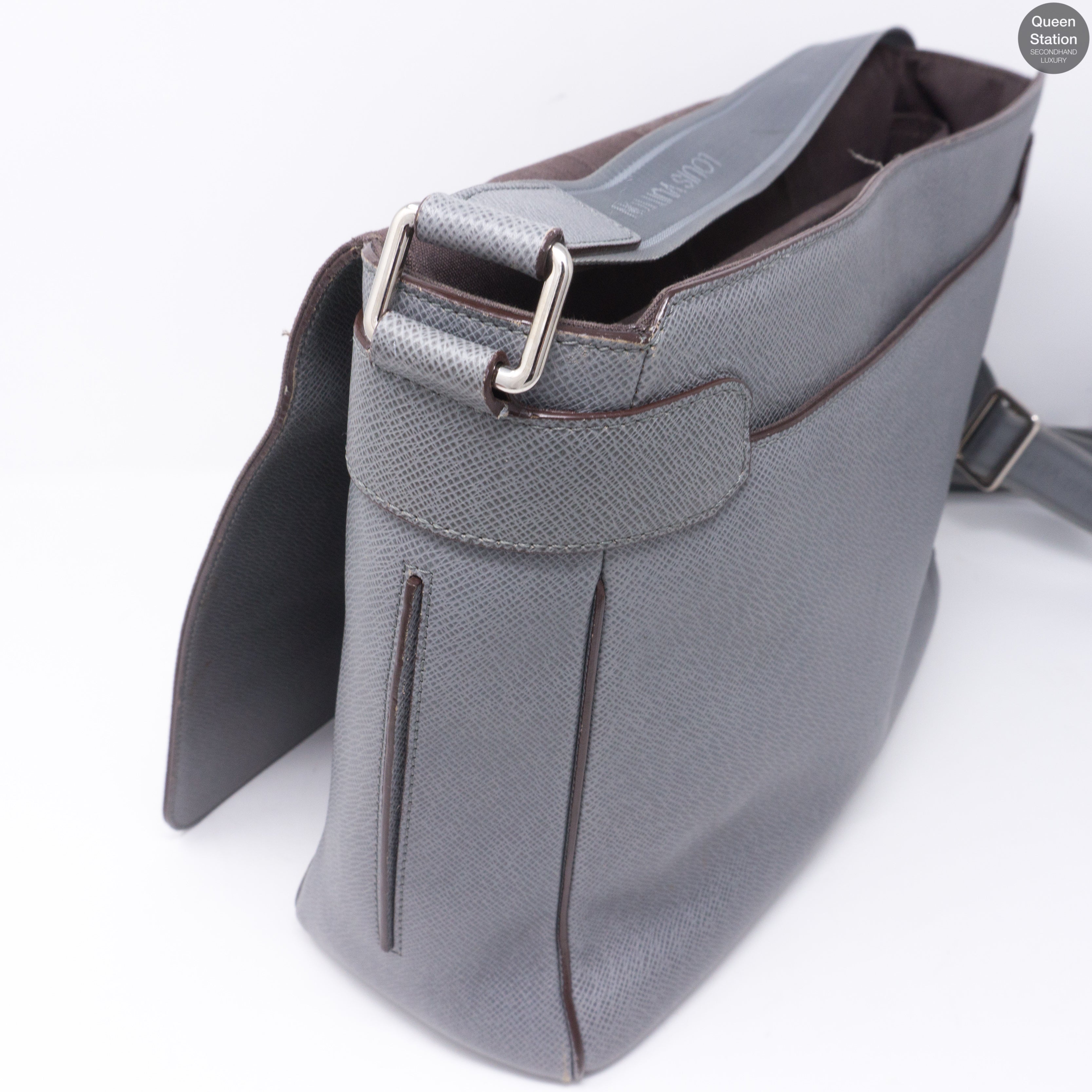 Roman GM Glacier Gray Taiga Leather