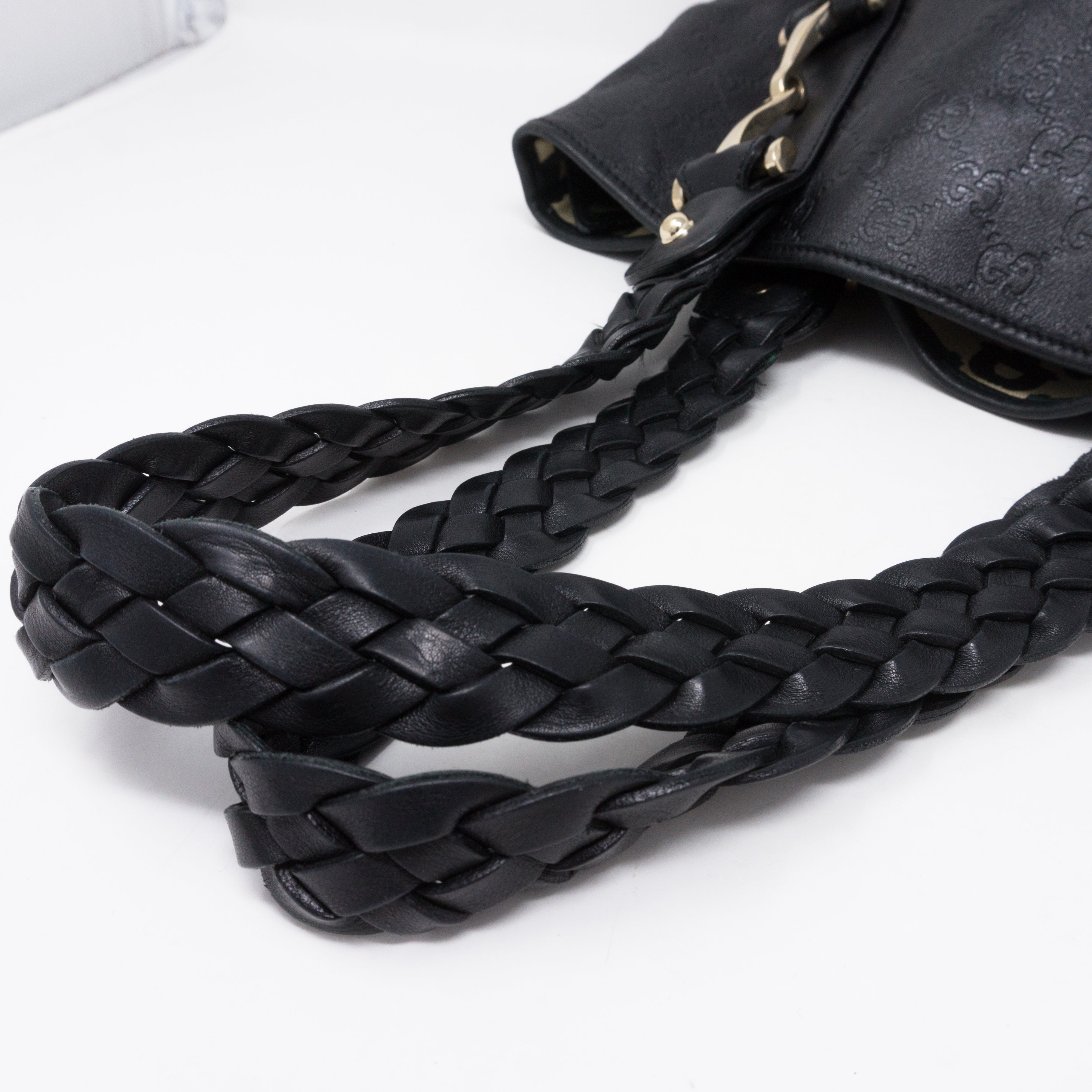 Pelham Shoulder Bag Guccissima Black Leather