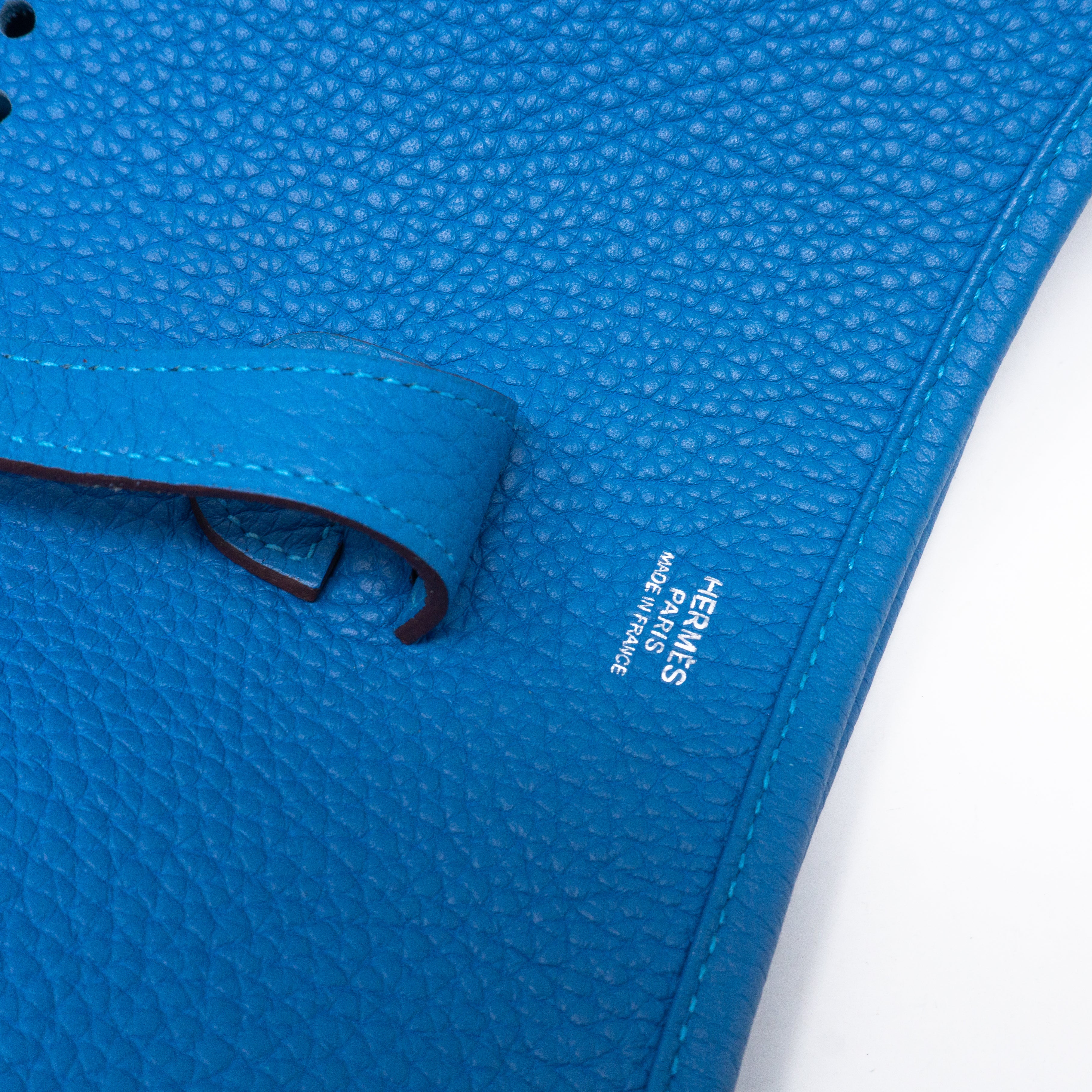Evelyne III 29 Blue