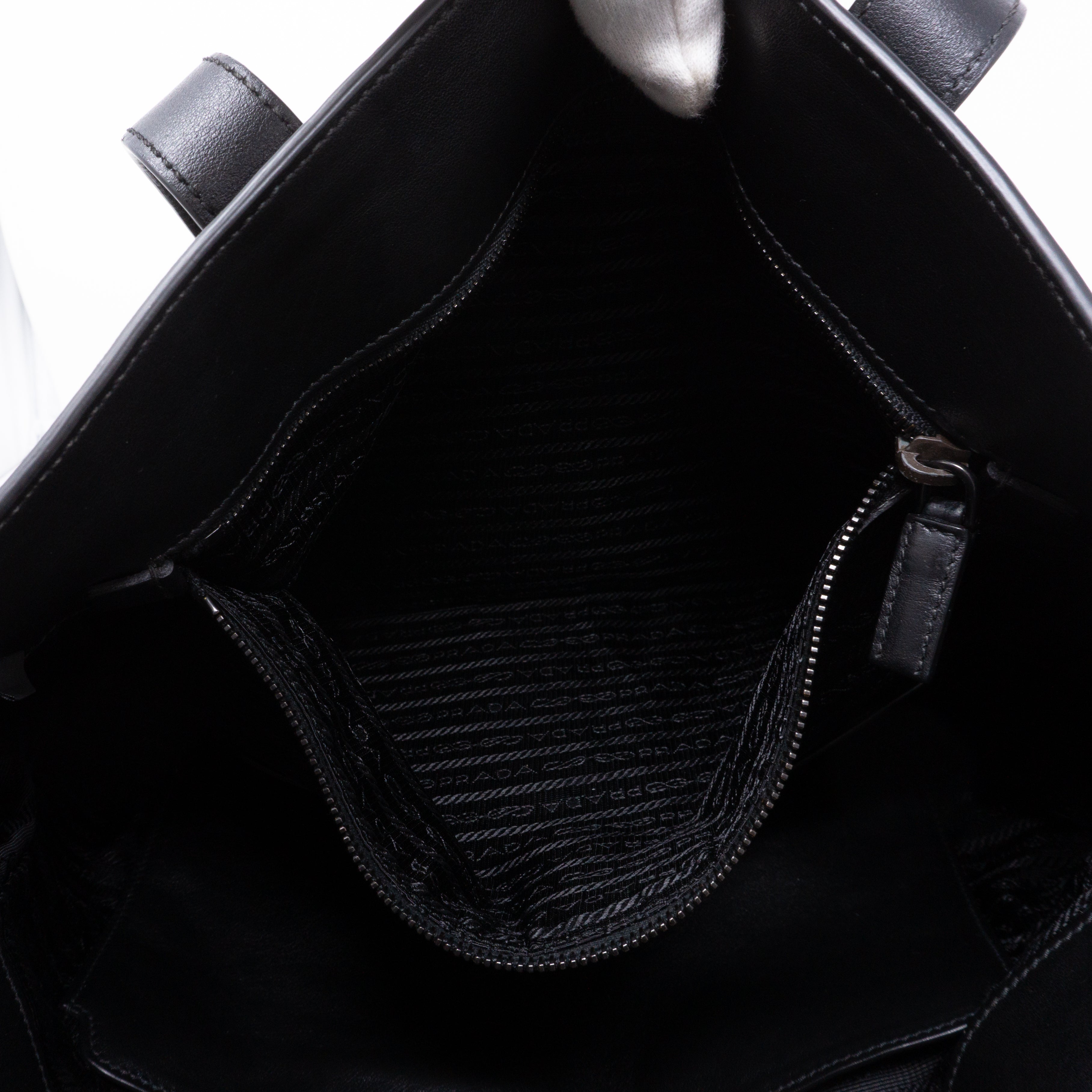 Crossbody Canvas Strap Bag Black Leather