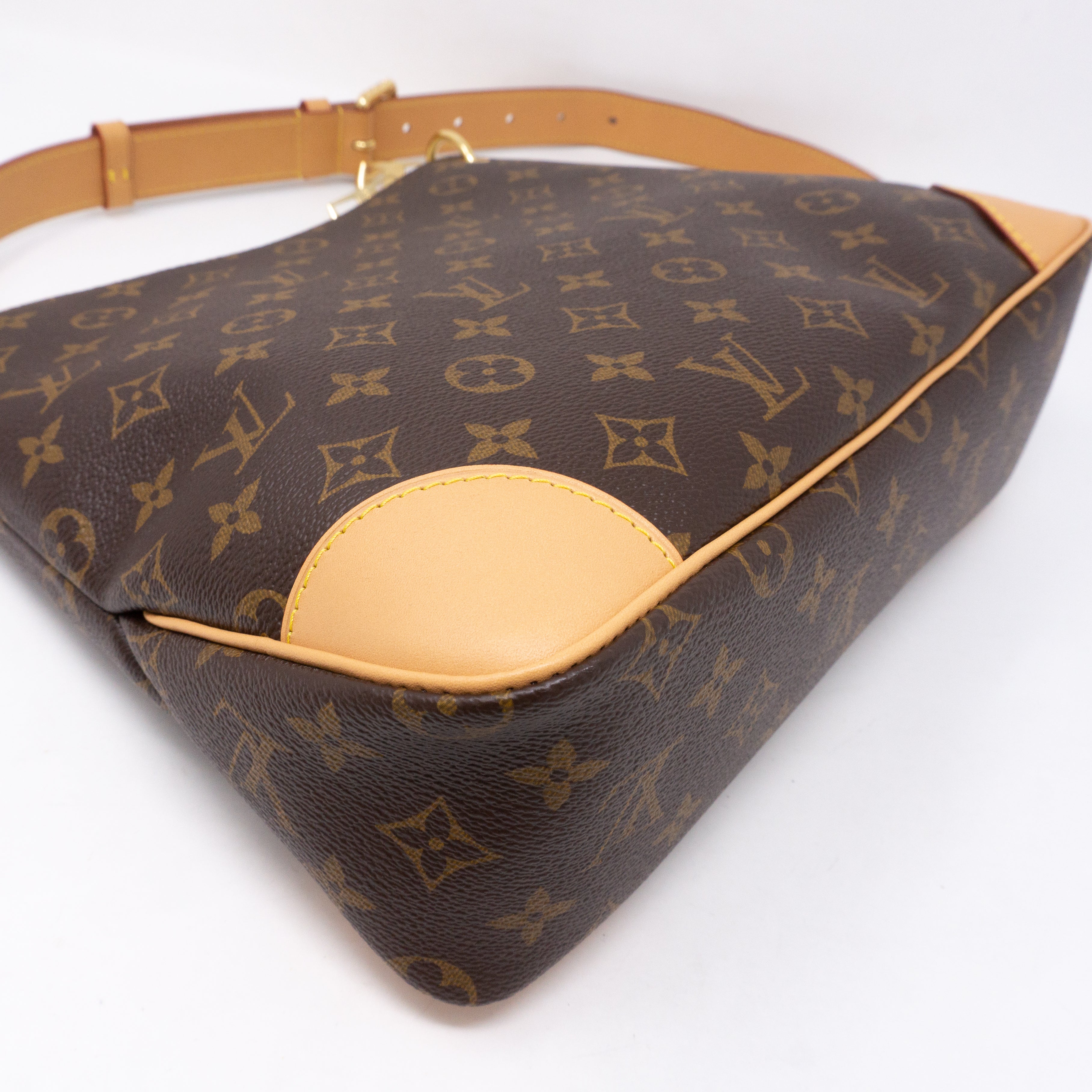 Odeon NM MM Monogram