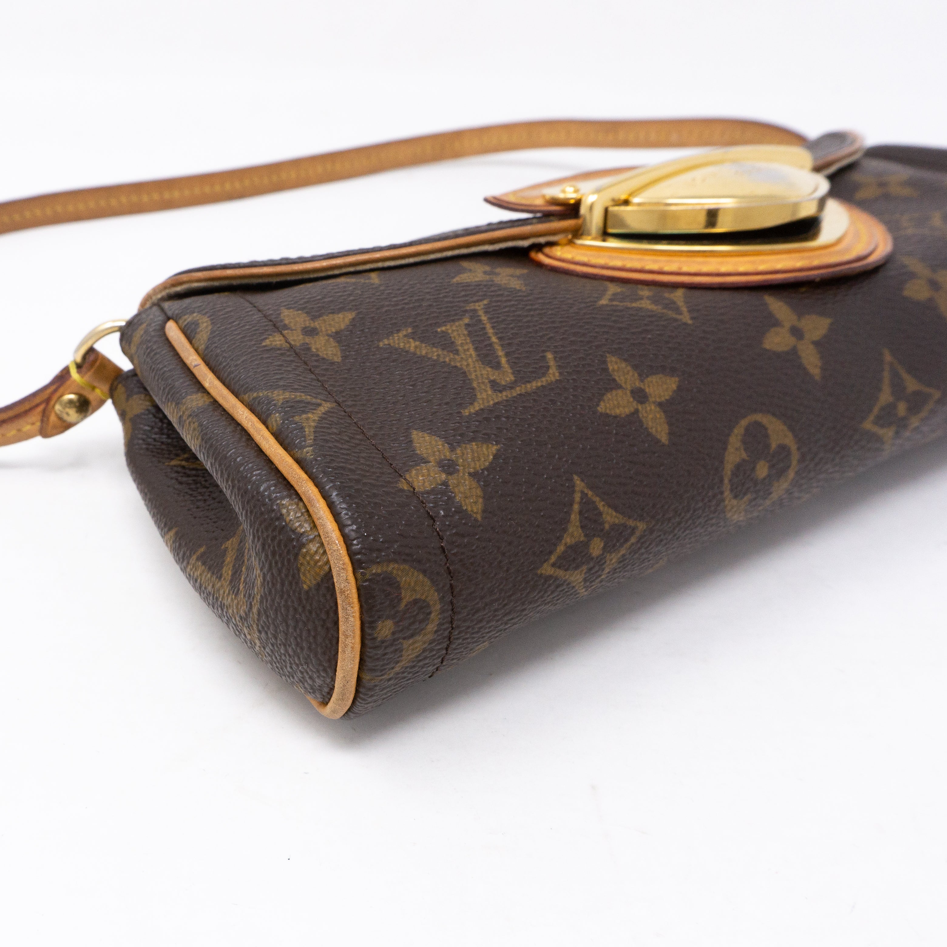 Pochette Beverly Monogram