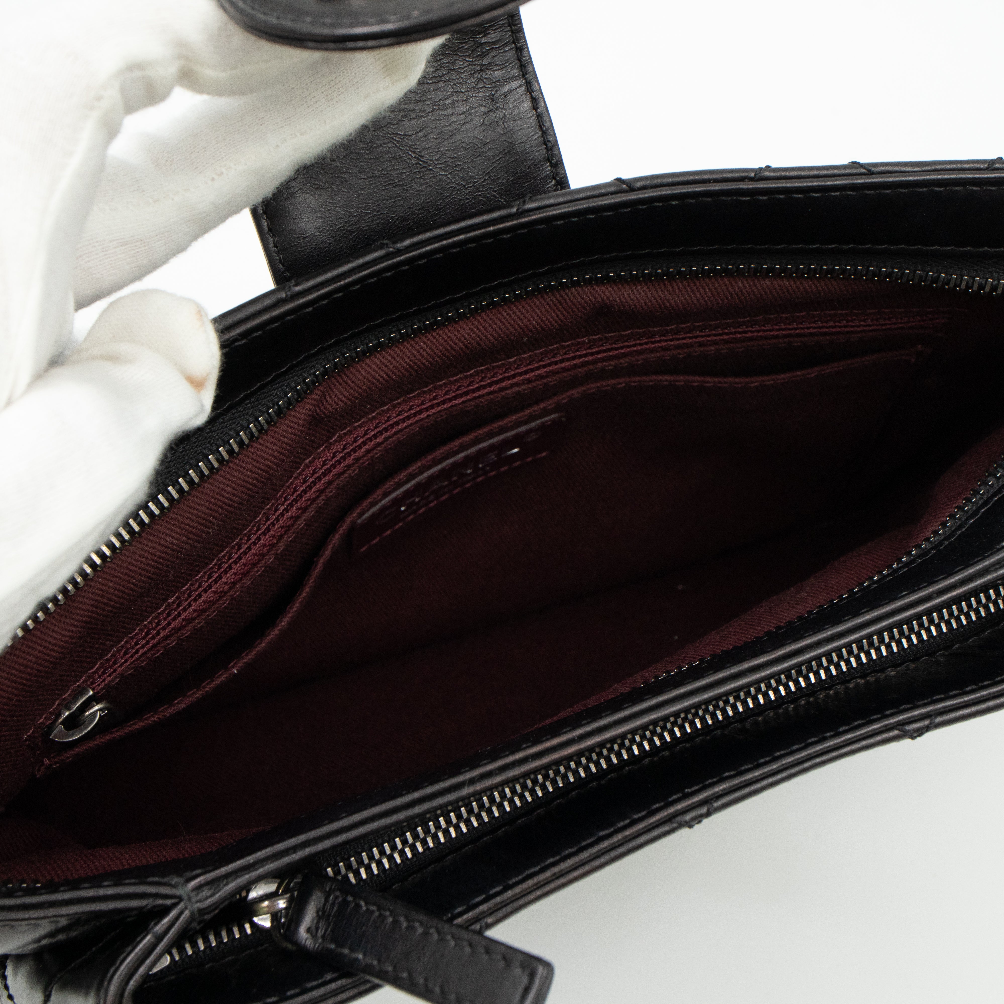 Coco Pleats Clutch Black Calfskin