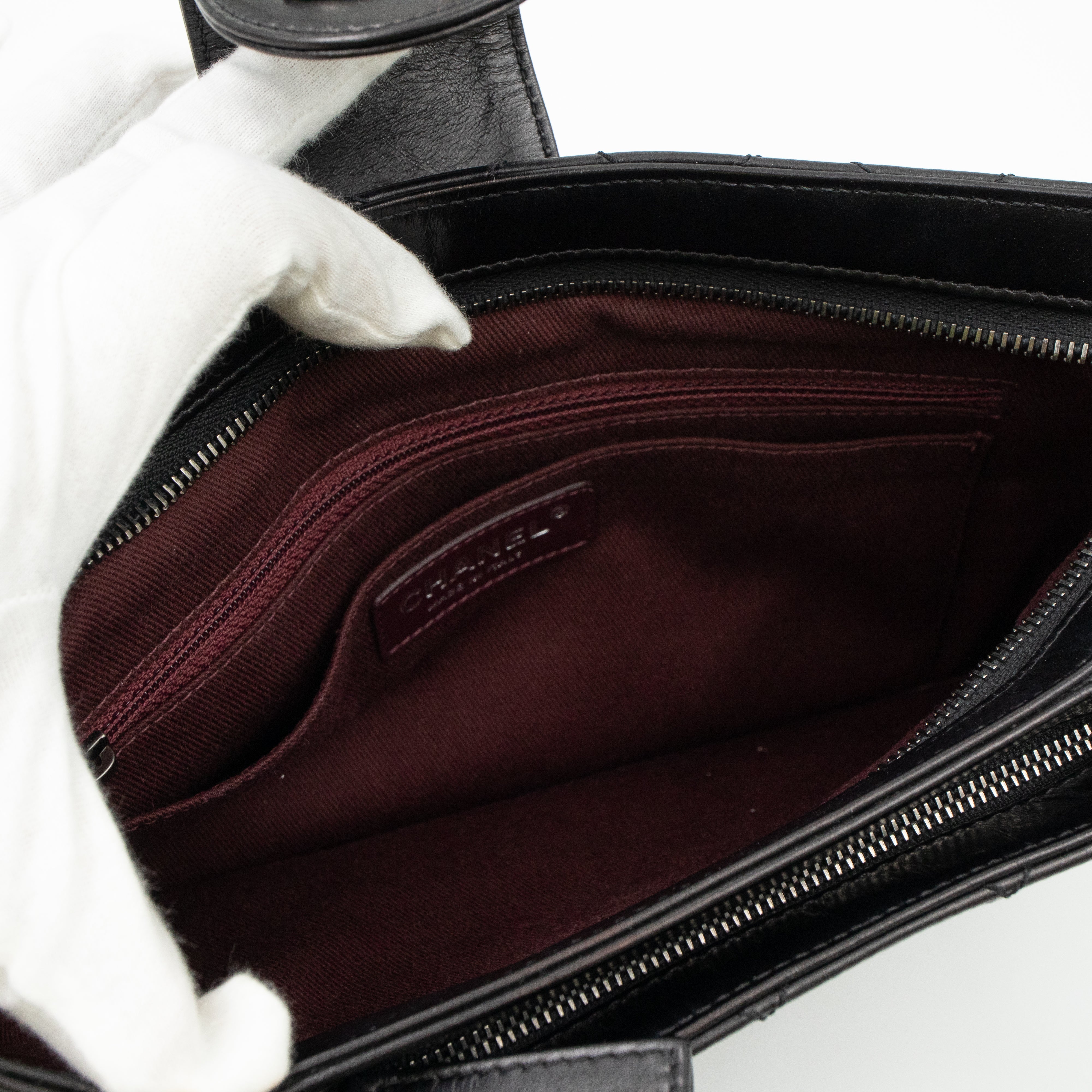 Coco Pleats Clutch Black Calfskin