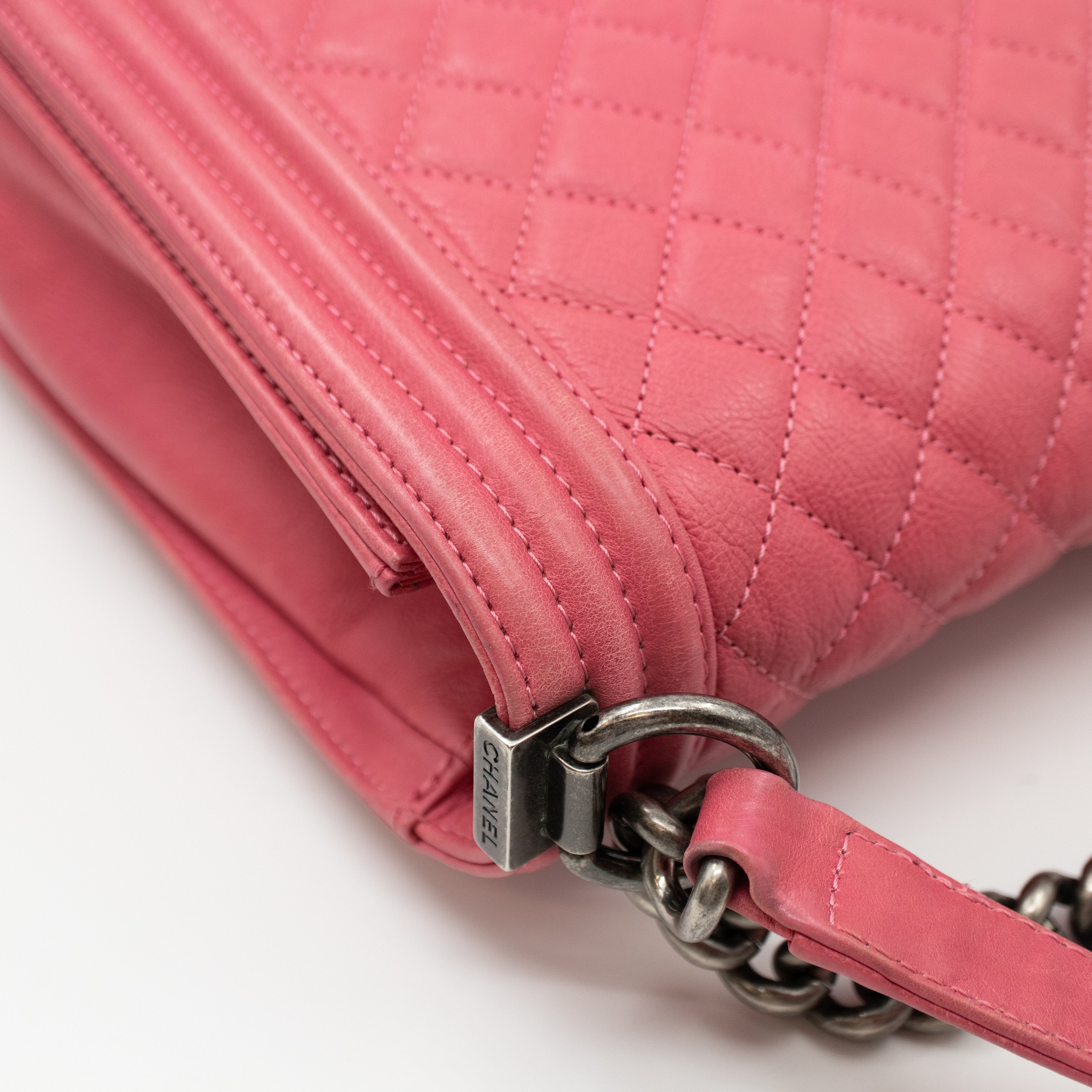 Boy Flap Bag Large Pink Leather