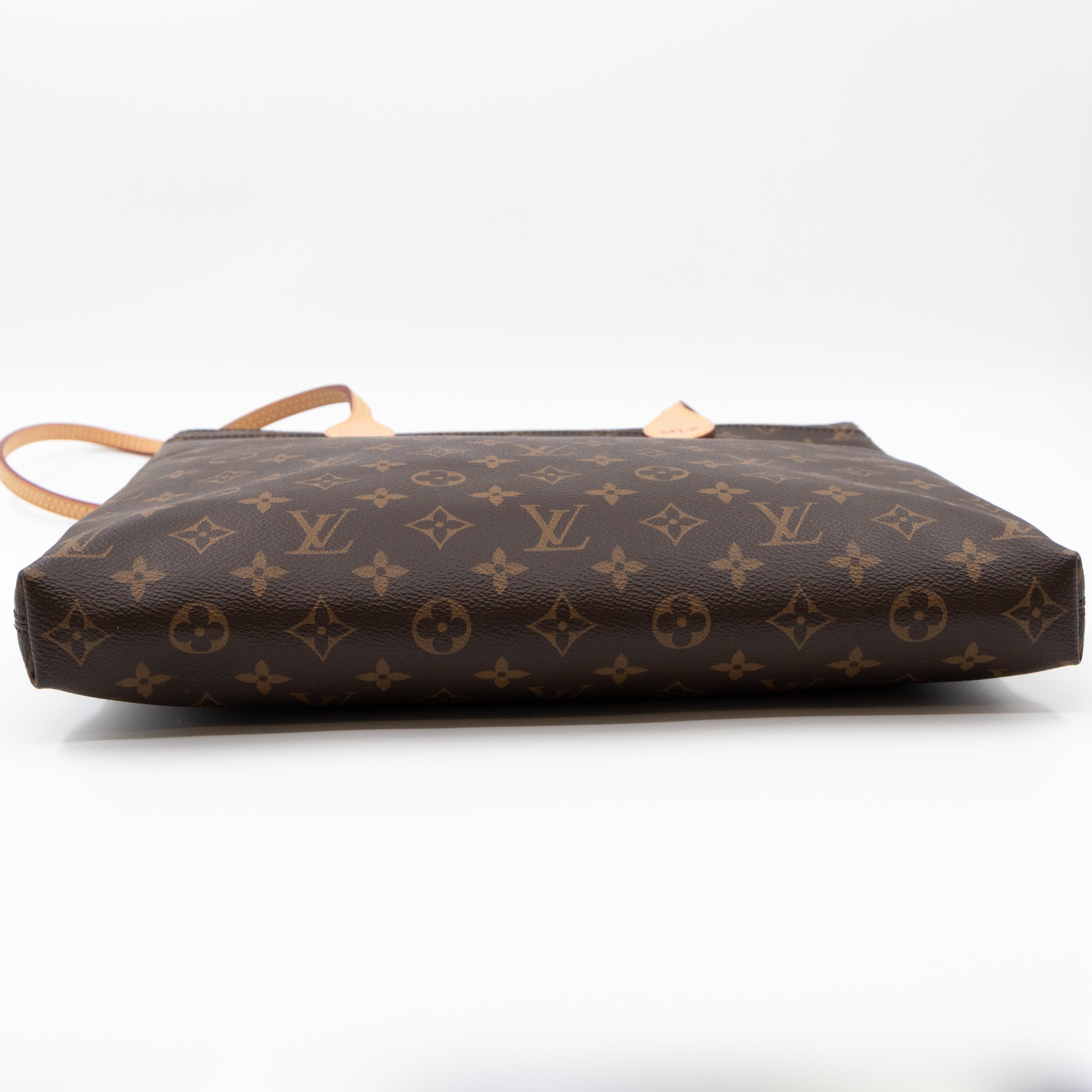 Carry It Monogram