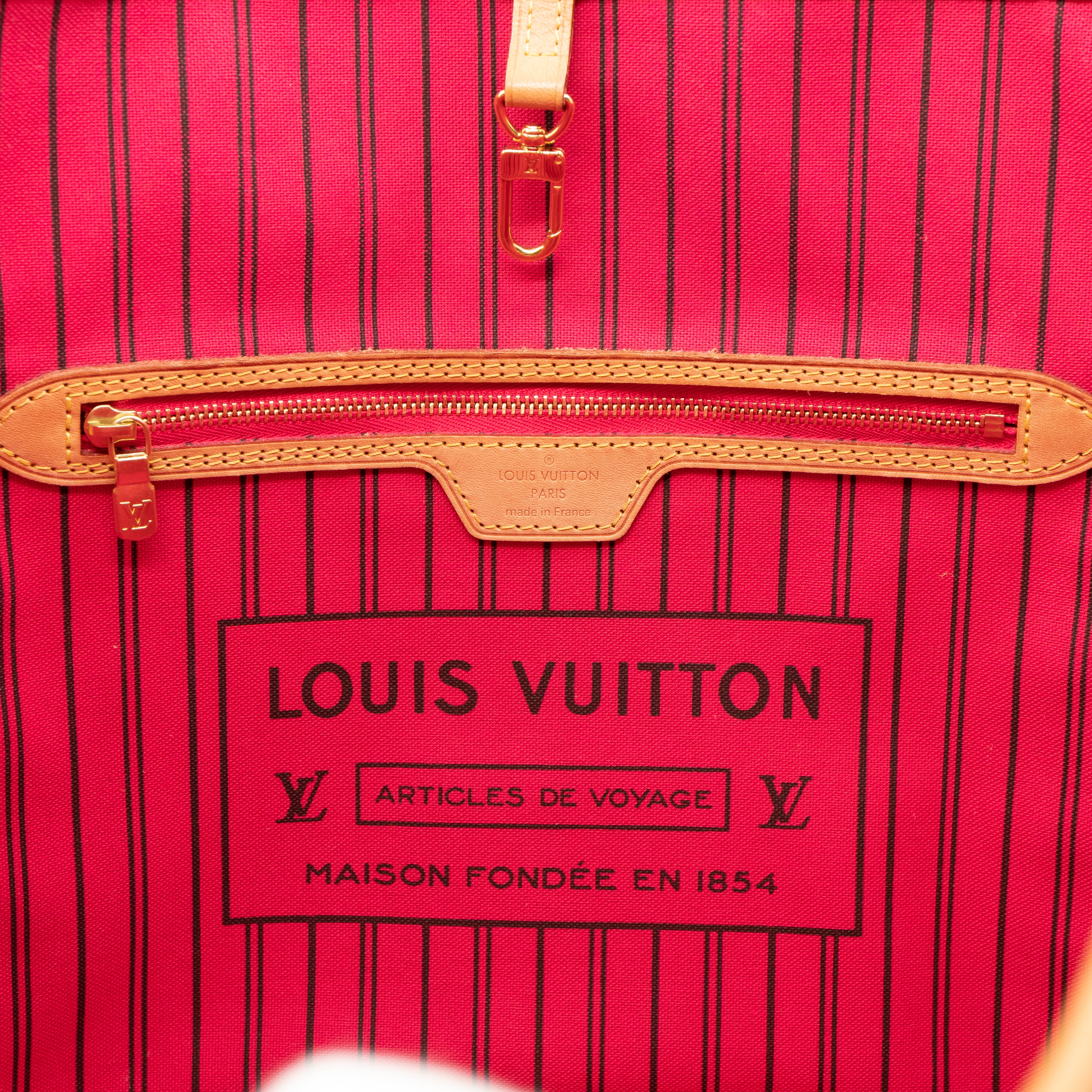 Neverfull MM Monogram Love Lock