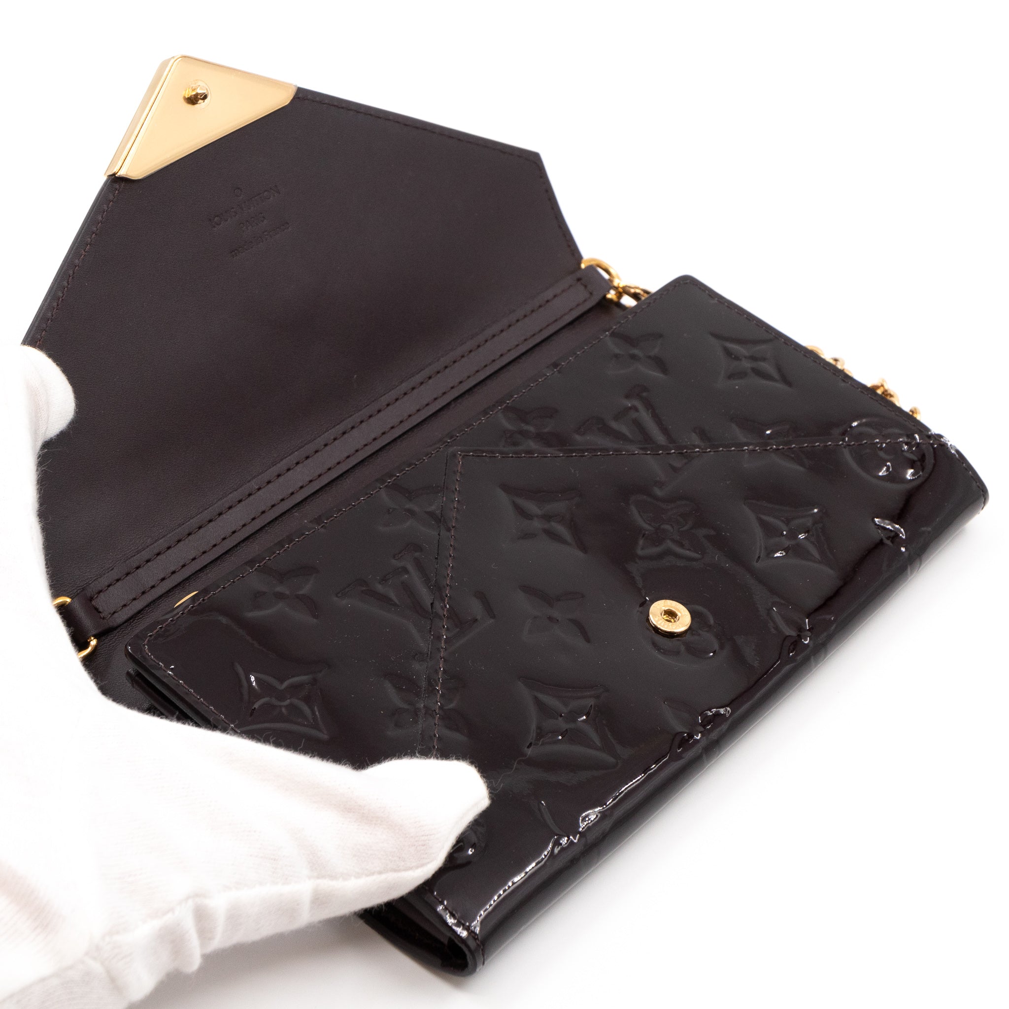 Mira Chain Clutch Vernis Amarante
