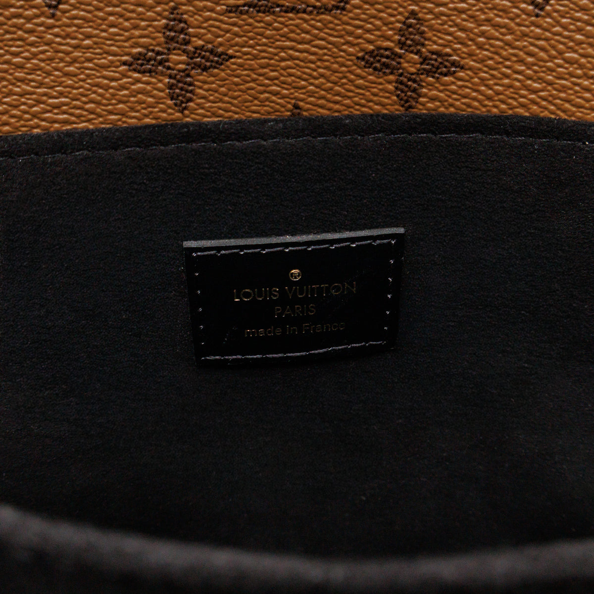Pochette Metis Monogram Reverse