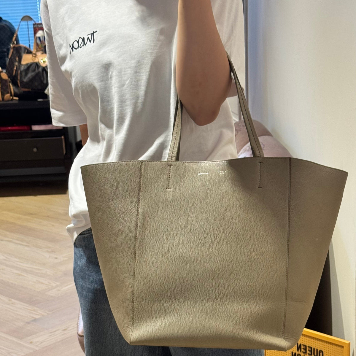 Cabas Phantom Tote Grey Leather
