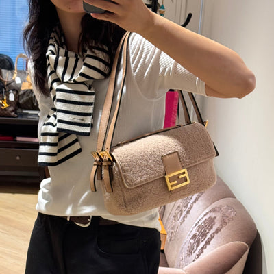 Multi Baguette Shoulder Bag Rosa Plaster Shearling