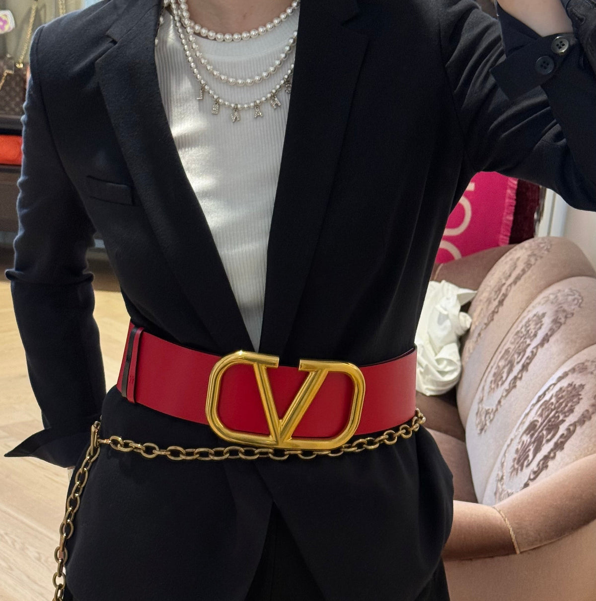 VLogo Signature Wide Reversible Belt Black & Red Leather 90 cm