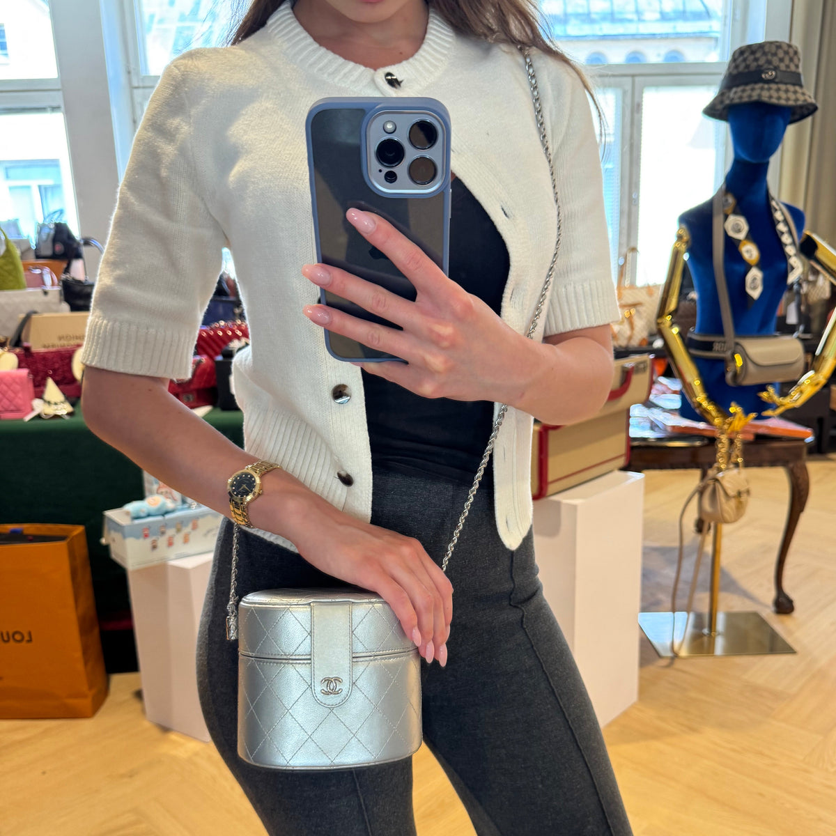 Vanity On CC With Chain Silver Leather