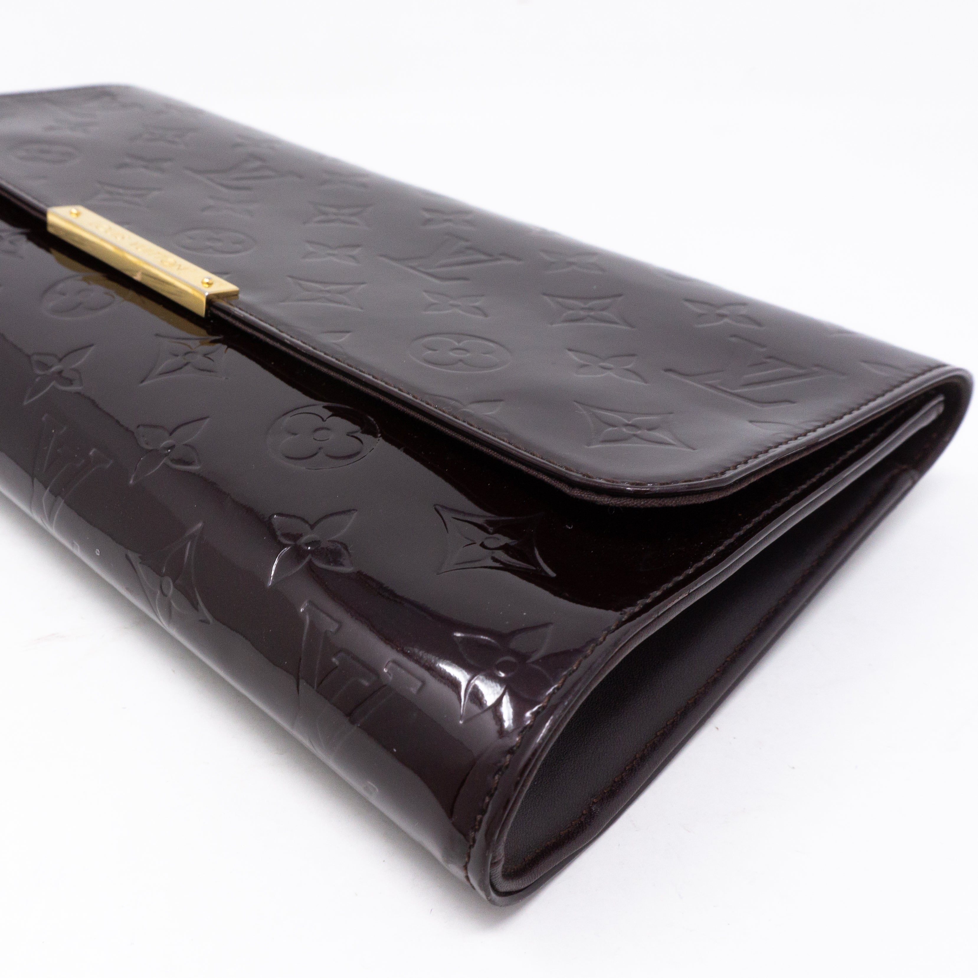 Robertson Clutch Vernis Amarante