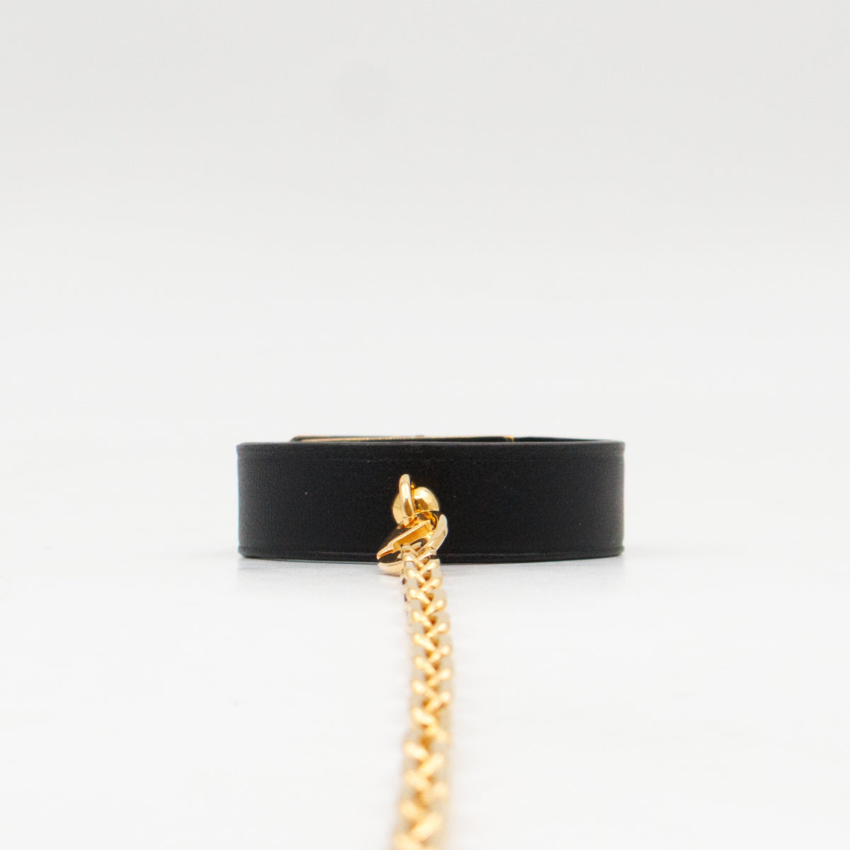 Kelly Glove Clip Black Leather Gold