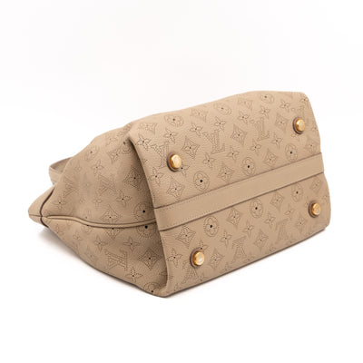 Cirrus PM Beige Mahina Leather