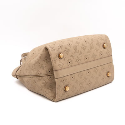 Cirrus PM Beige Mahina Leather