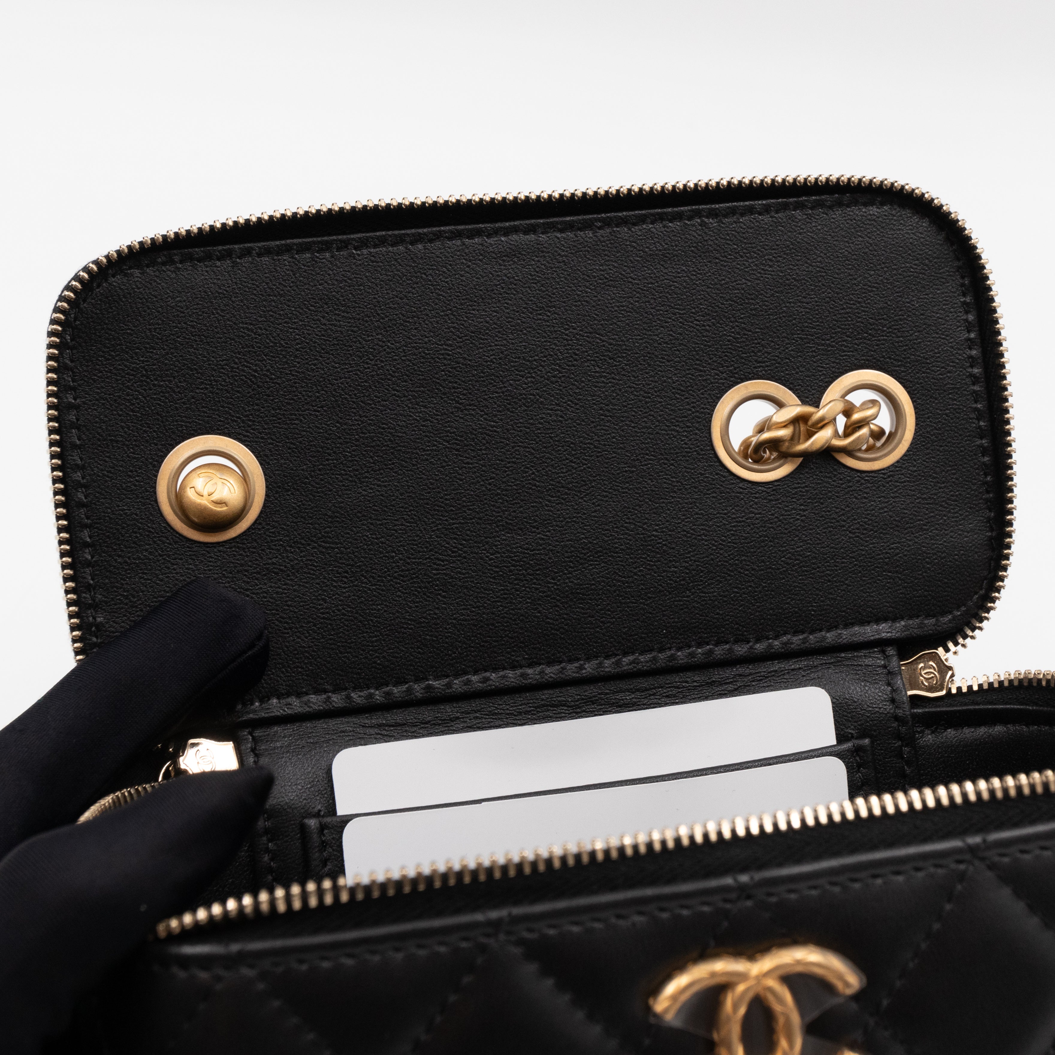 Vanity Classic Box Chain Black Lambskin