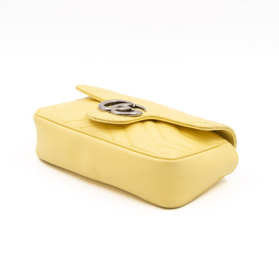 GG Marmont Flap Matelassé Super Mini Yellow