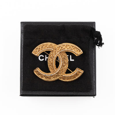 CC Brooch Strass Vintage Gold