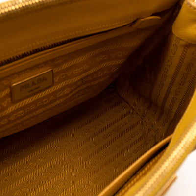 Galleria Medium Double Zip Yellow Saffiano