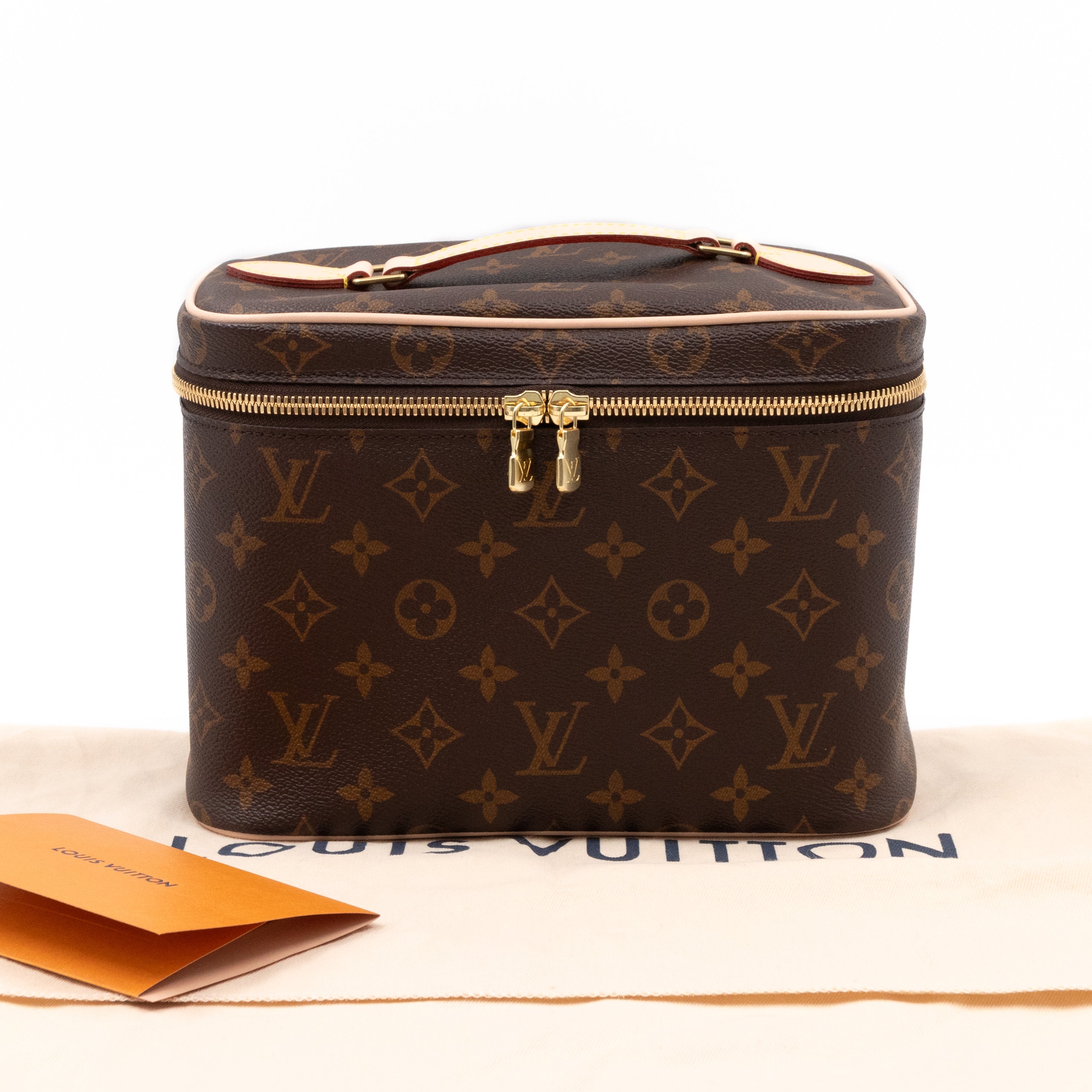 Nice BB Monogram