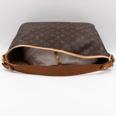 Delightful PM Monogram