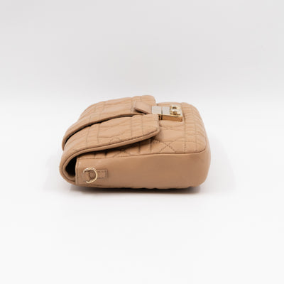 New Lock Pouch Bag Beige Leather