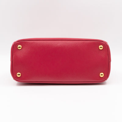 Galleria Medium Double Zip Pink Saffiano Vernice