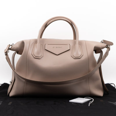 Antigona Soft Bag Medium Dune Leather