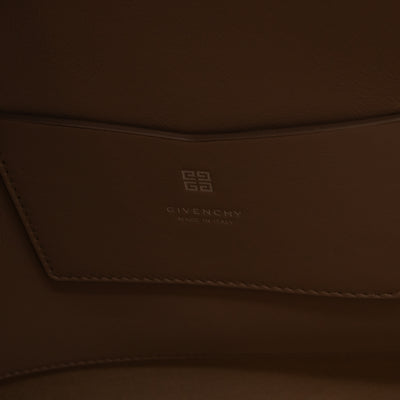 Antigona Soft Bag Medium Dune Leather