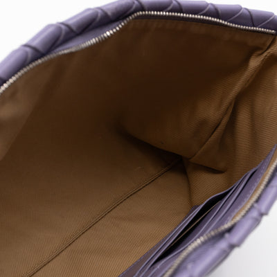 Medium Flat Pouch Intrecciato Lavender Leather