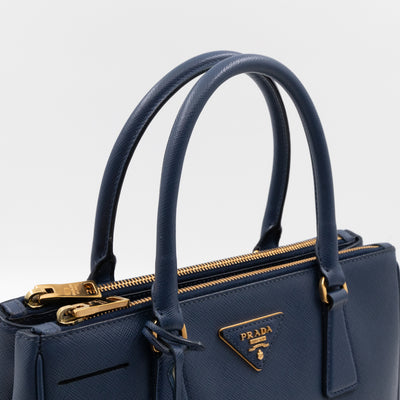 Galleria Small Double Zip Blue Saffiano
