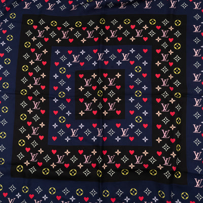 Game On Square Silk 90 Blue
