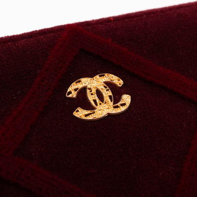 Medium O Case Burgundy Velvet Quilted