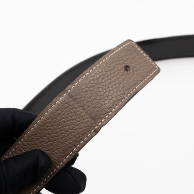 H Buckle & Reversible Etoupe and Black Leather Belt 90 cm