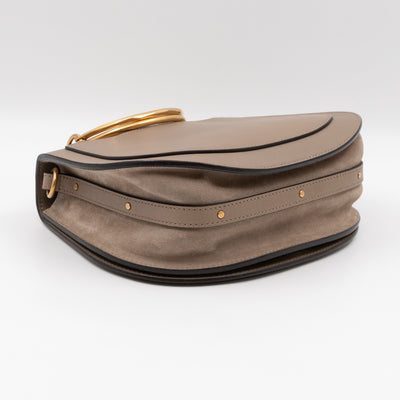 Nile Bracelet Bag Medium Gray Leather