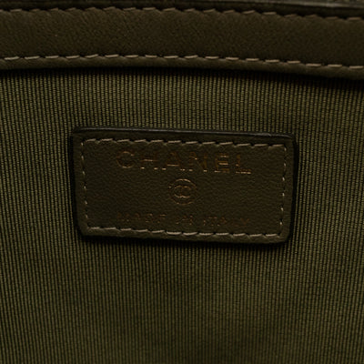 Medium O Case  Green Chevron