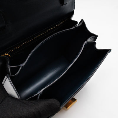 Classic Box Small Green Suede & Black Leather