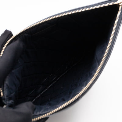 Classic Medium O Case Navy Leather