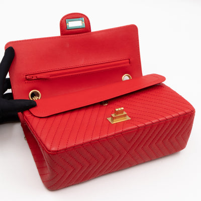 2.55 Reissue 225 Medium Red Chevron Leather