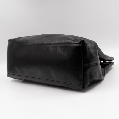 Soho Tassel Chain Tote Crumpled Black Patent Leather