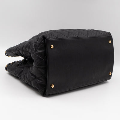 Chain Me Tote Black Calfskin Leather
