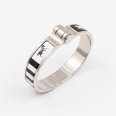 Enamel Hinged Bracelet M Positif Negatif