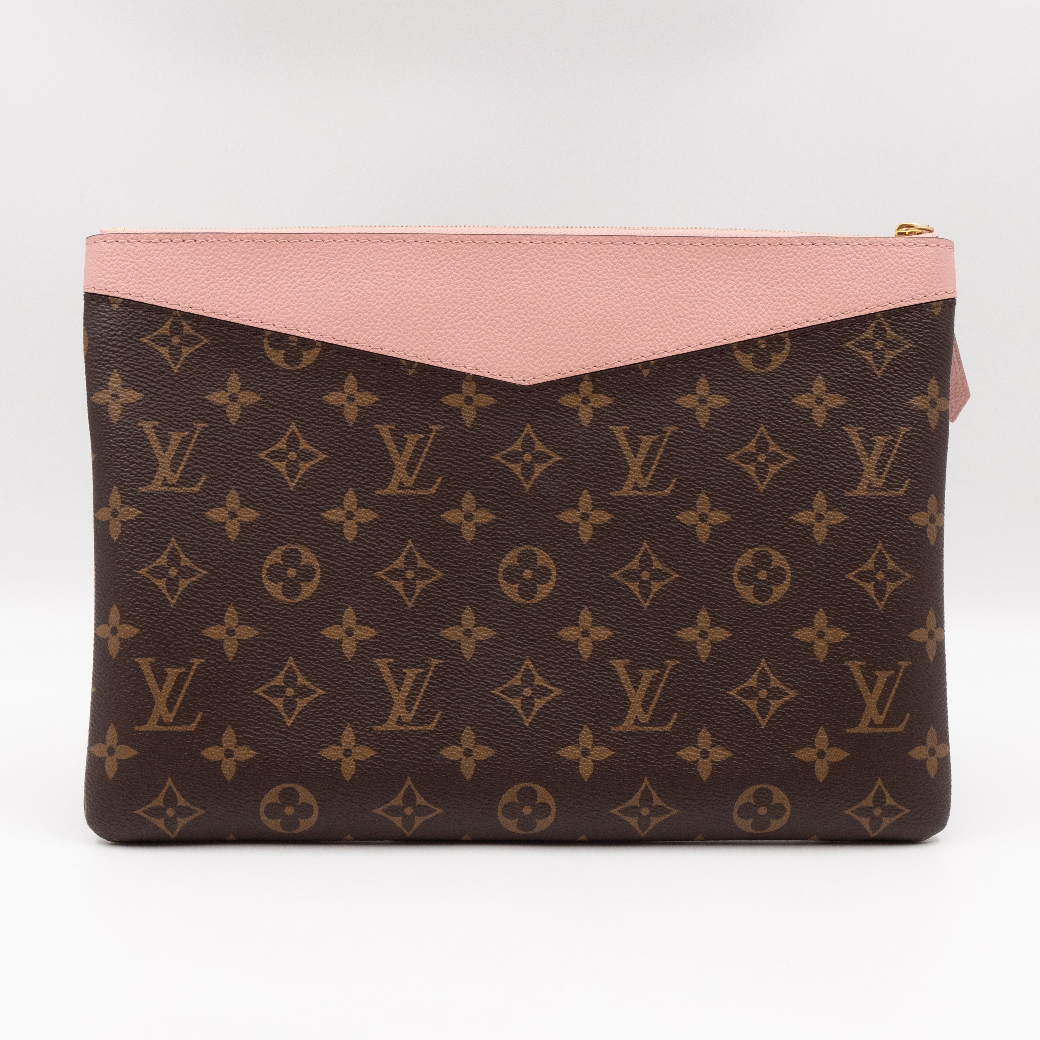 Daily Pouch Monogram Rose Poudre
