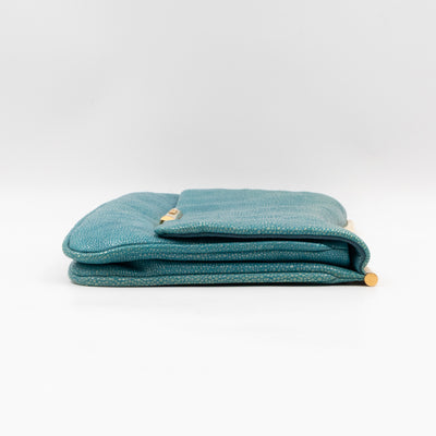 Flap Clutch Turquiose Pearl Caviar