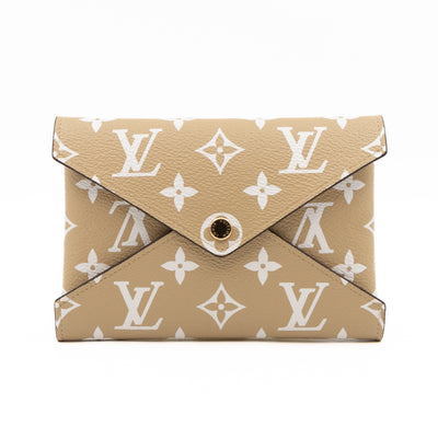 Kirigami Pochette Medium Beige White Monogram