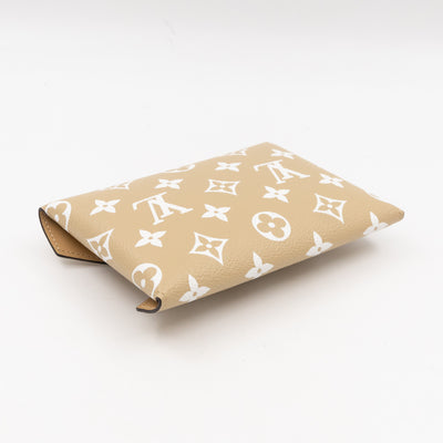 Kirigami Pochette Medium Beige White Monogram