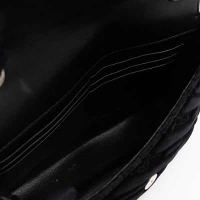 BB Chain Round Shoulder Bag Black Quilted Velvet