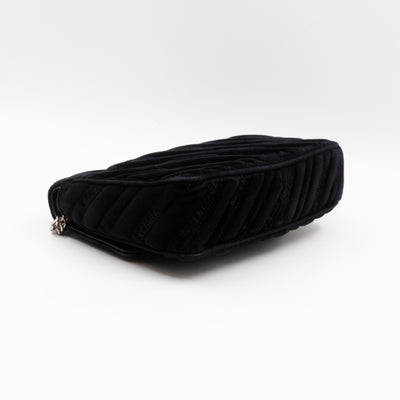 BB Chain Round Shoulder Bag Black Quilted Velvet
